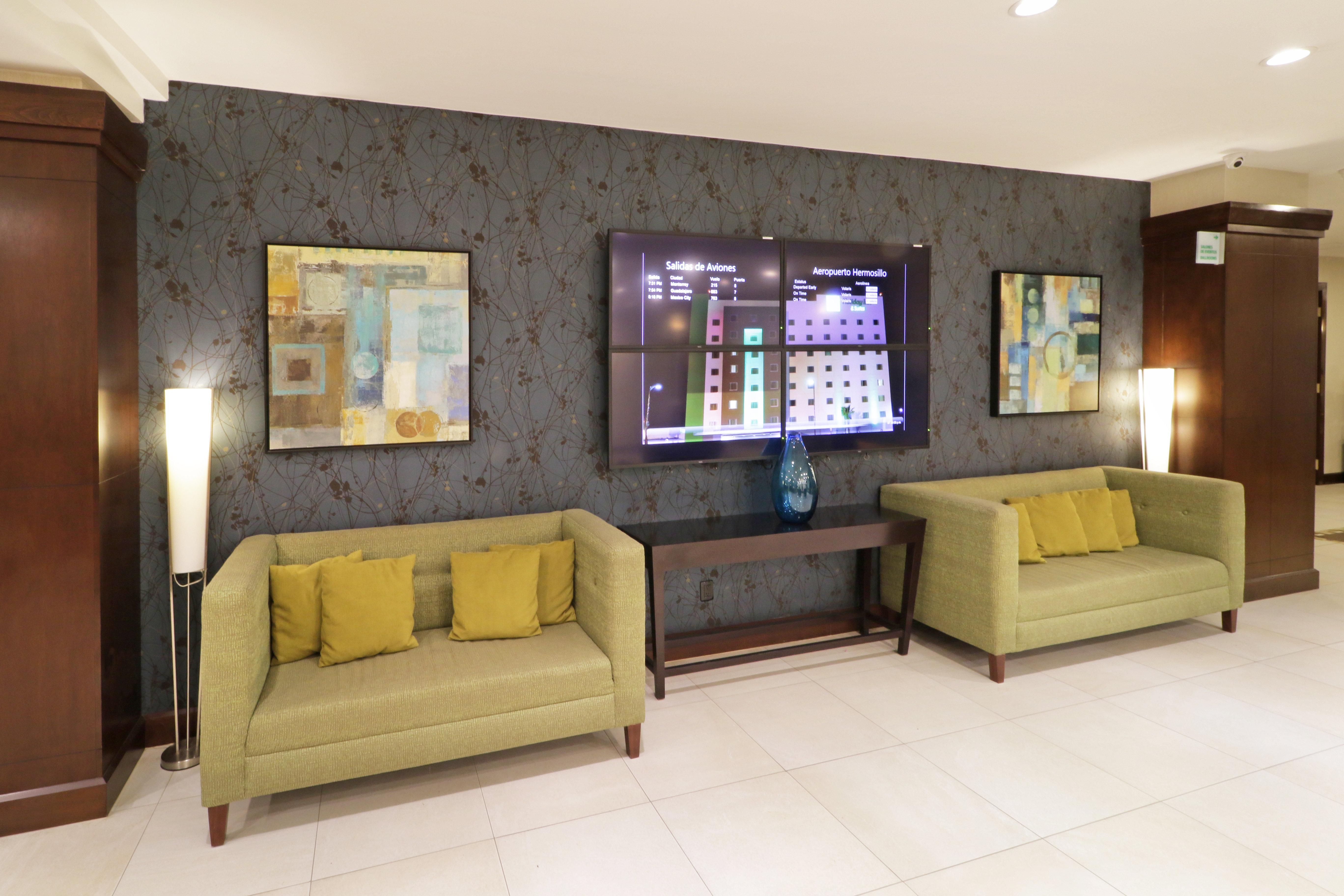 Holiday Inn Hotel & Suites Hermosillo Aeropuerto By Ihg Bagian luar foto