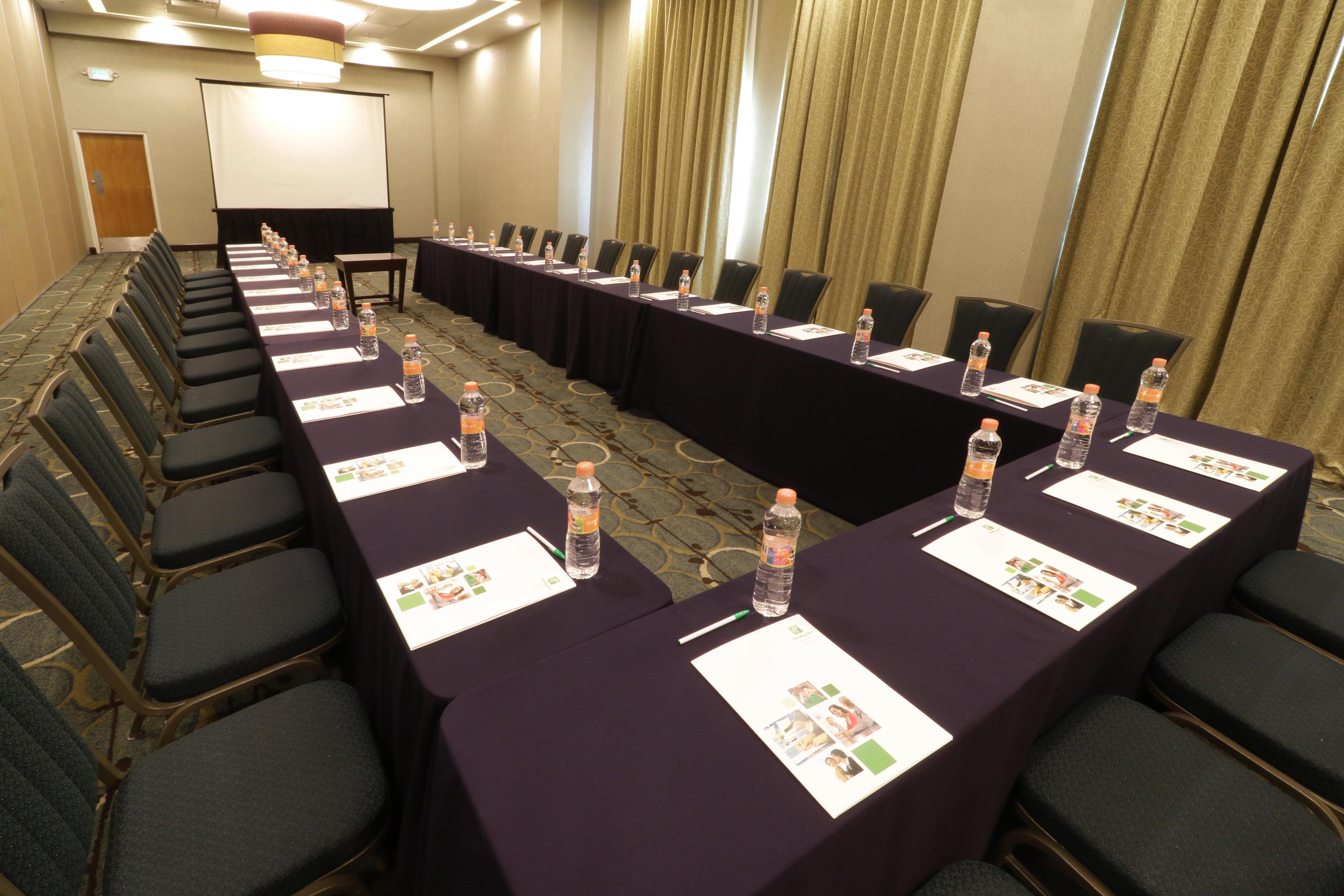 Holiday Inn Hotel & Suites Hermosillo Aeropuerto By Ihg Bagian luar foto