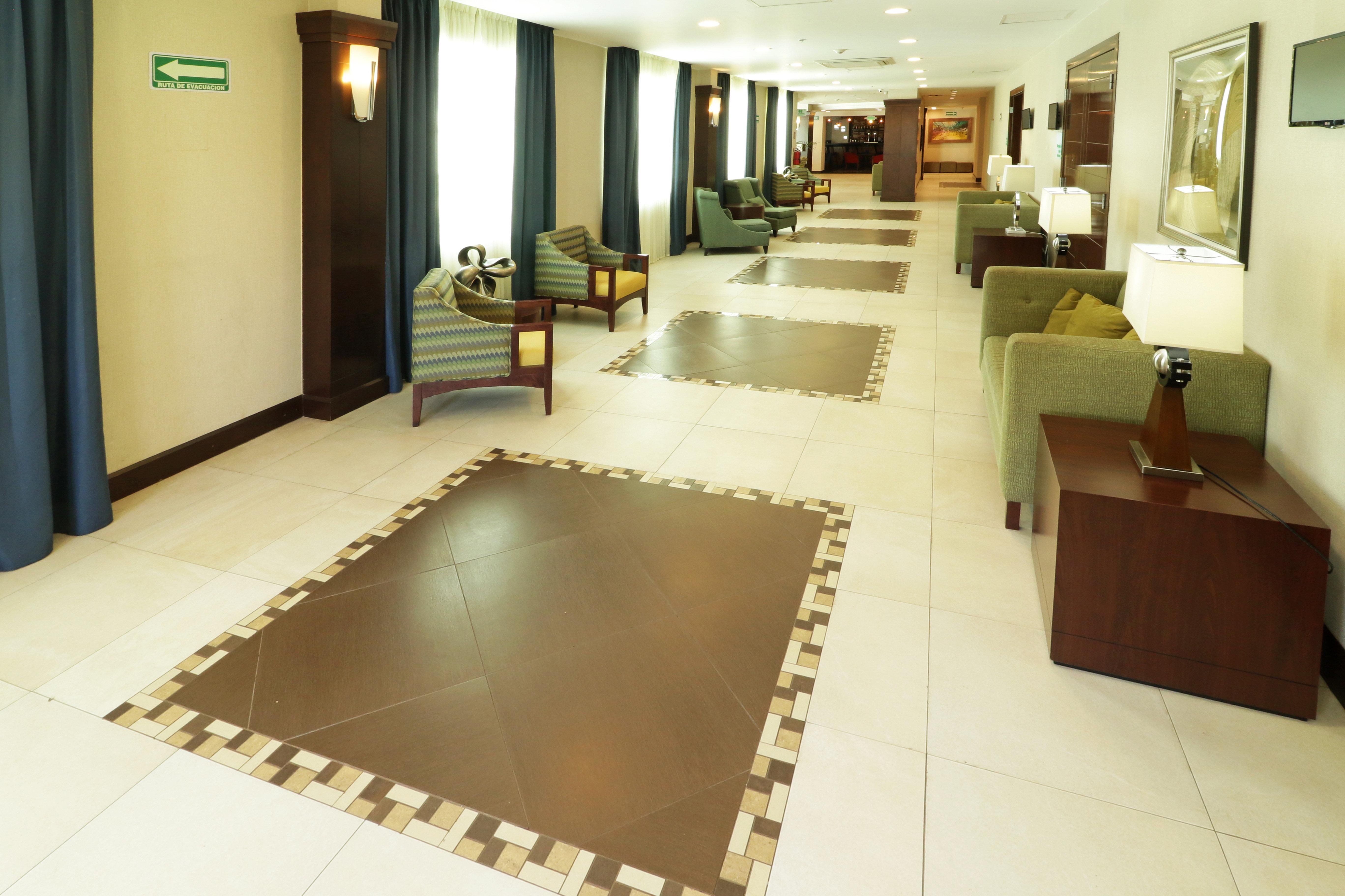 Holiday Inn Hotel & Suites Hermosillo Aeropuerto By Ihg Bagian luar foto