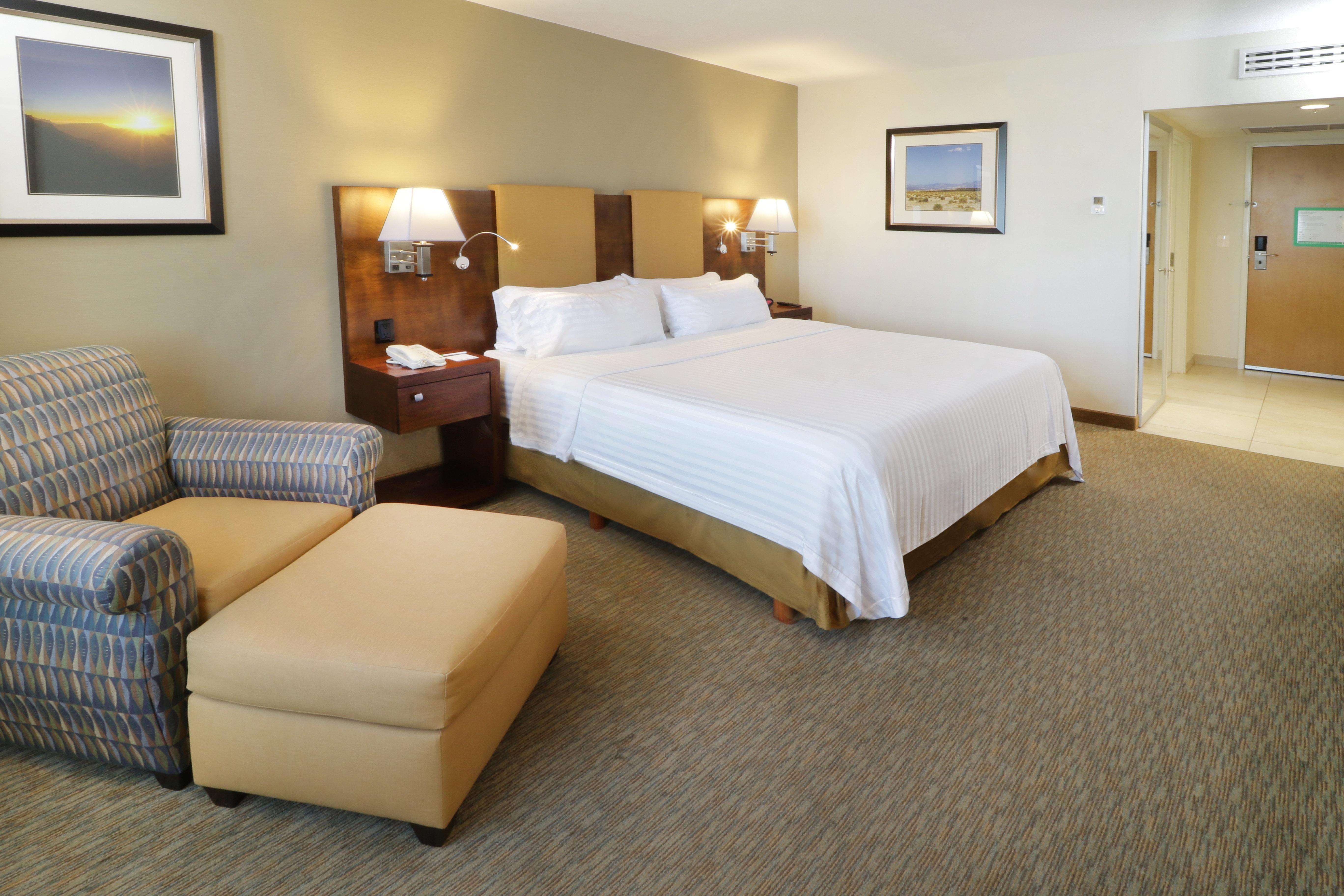 Holiday Inn Hotel & Suites Hermosillo Aeropuerto By Ihg Bagian luar foto